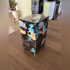 Jujutsu Kaisen Satoru Gojo Statue